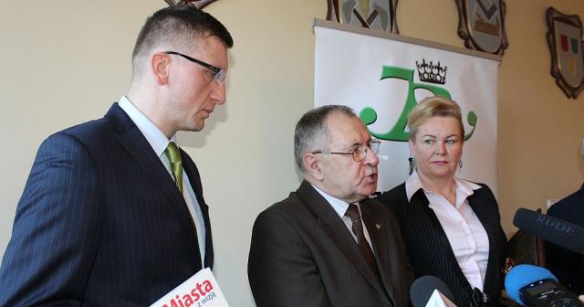 od lewej: D. Grodziński, W. Sitarz, M. Wodzińska