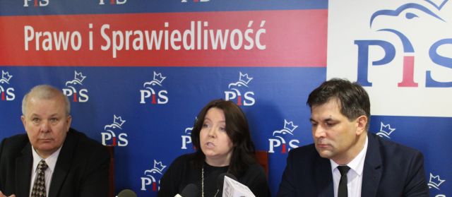 senator A. Wojtyła, posłowie J. Lichocka i P. Kaleta