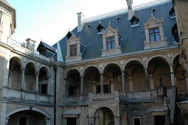 krużganki dziedzińca / fot. Muzeum Narodowe w Poznaniu