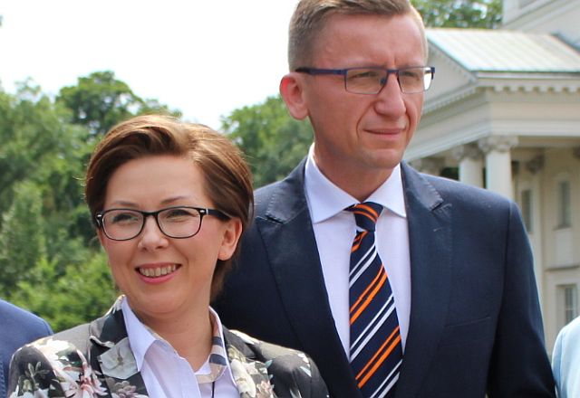na fot. od lewej: Barbara Oliwiecka / Nowoczesna; Dariusz Grodziński / Platforma Obywatelska