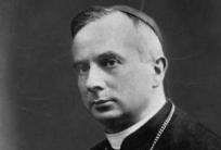 na fot.: prymas Edmund Dalbor