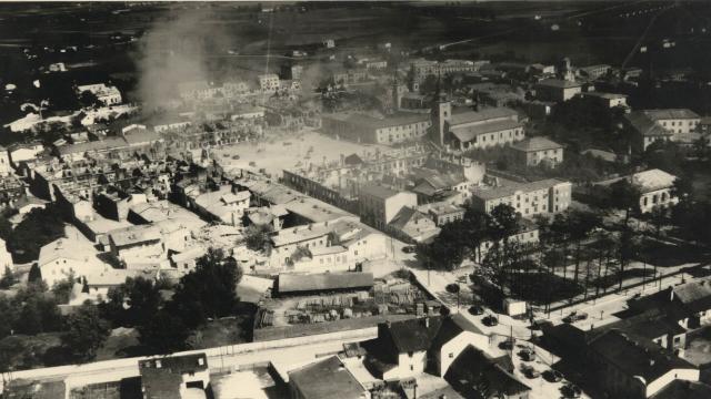 na fot.: Wojska niemieckie wjeżdżają do Wielunia, 2 września 1939 r.