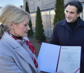 na fot. posłanka Karolina Pawliczak / KO i Grzegorz Kulawinek / v-prez. Kalisza