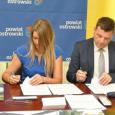 na fot.: Paweł Rajski / starosta ostrowski, Beata Kromuszczyńska / Skanska, Dariusz Bierła / dyrektor szpitala, Piotr Skoczylas / wicedyrektor szpitala.