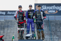 na fot. Polskie podium w Malilli, a na nim ostrowianin, Sebastian Szostak / fot. Wojciech Tarchalski