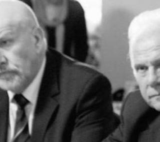 na fot.: Lech Topolan (z prawej) jako przewodniczący Rady Miejskiej z czasów prezydenta Jerzego Świątka (z lewej)